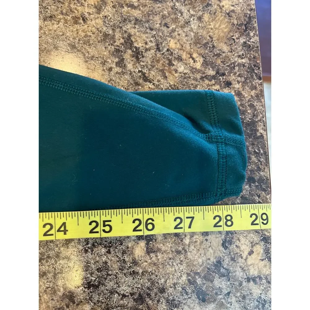 Lululemon Size 6 Criss Cross Back with Mesh Emerald Green‎ Workout Yoga Gym